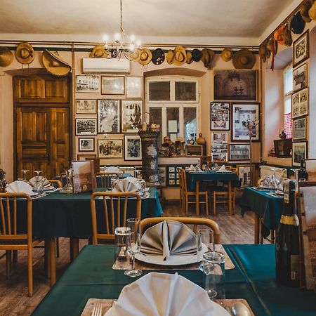 Hotel Pelikan Virpazar Εξωτερικό φωτογραφία