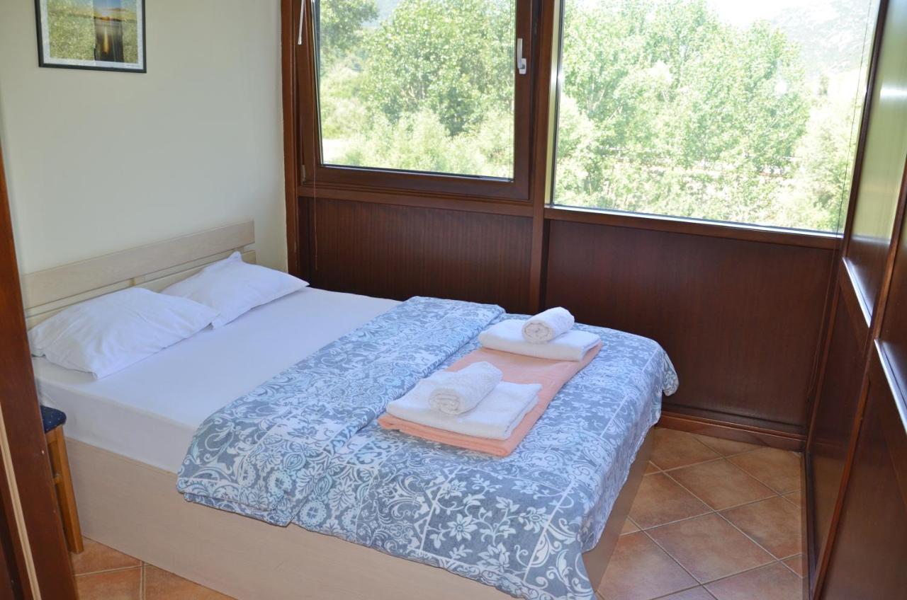 Hotel Pelikan Virpazar Εξωτερικό φωτογραφία