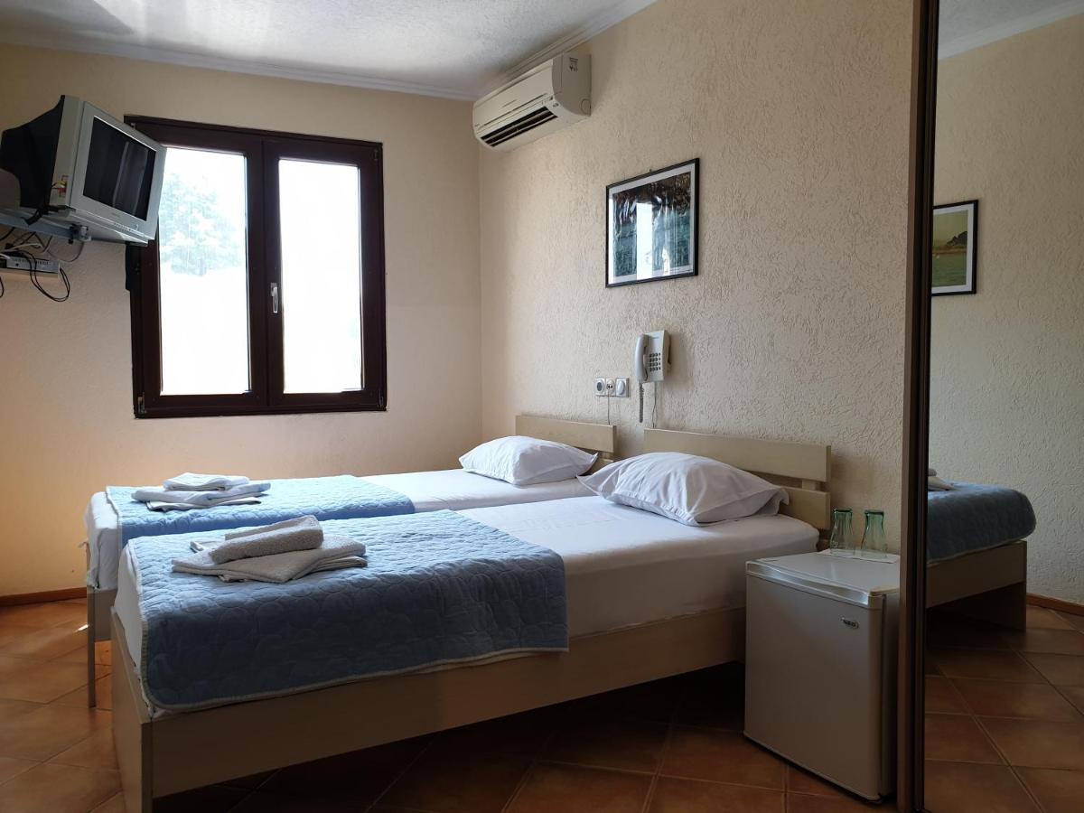 Hotel Pelikan Virpazar Εξωτερικό φωτογραφία