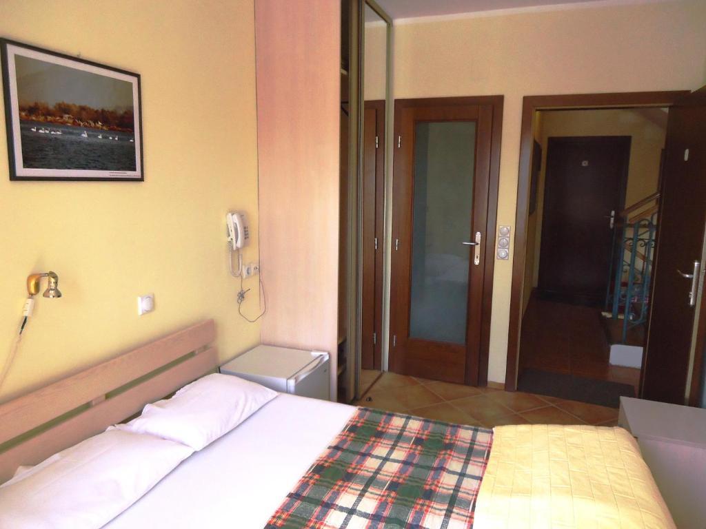 Hotel Pelikan Virpazar Εξωτερικό φωτογραφία