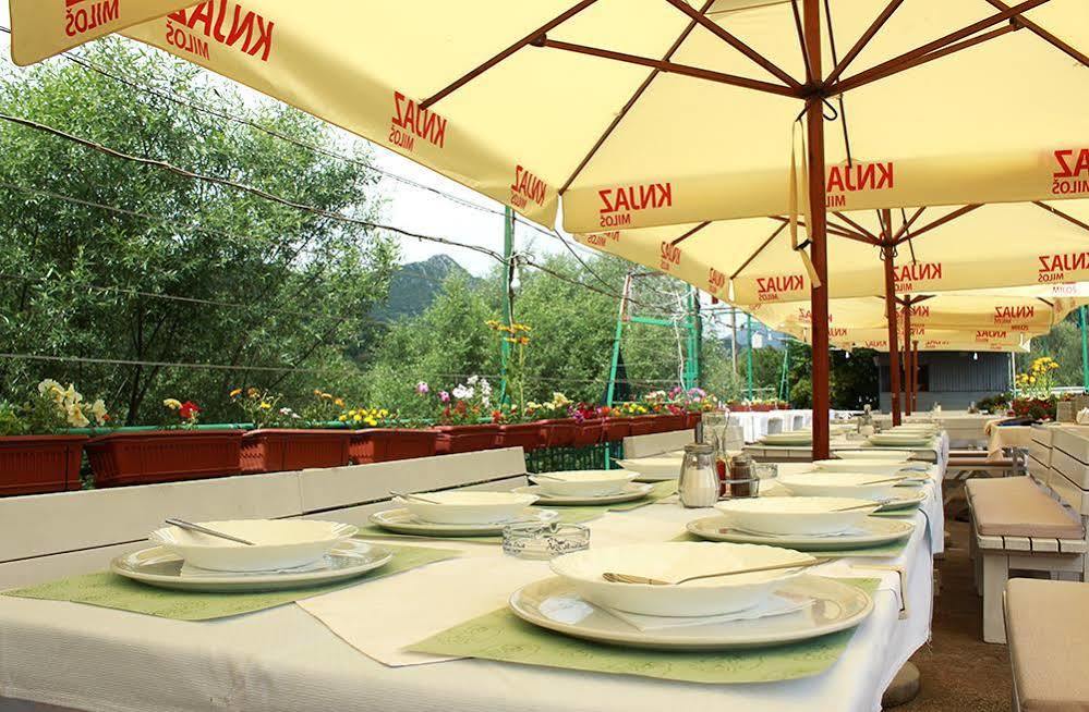 Hotel Pelikan Virpazar Εξωτερικό φωτογραφία